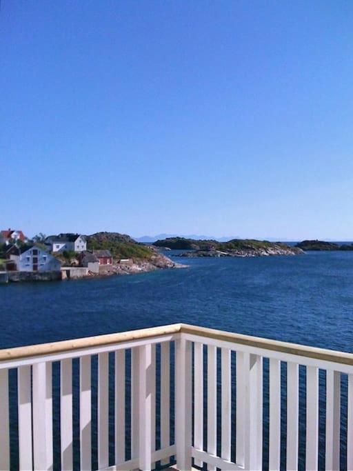 Apartment With Fantastic Seaview In Henningsvaer. *