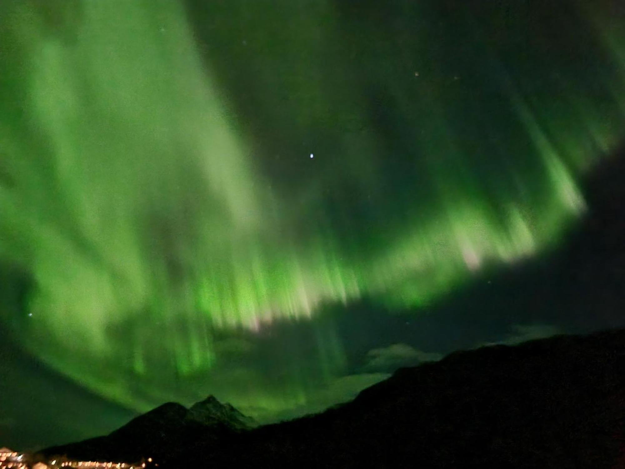 With Fantastic Seaview In Henningsvaer. * Henningsvaer