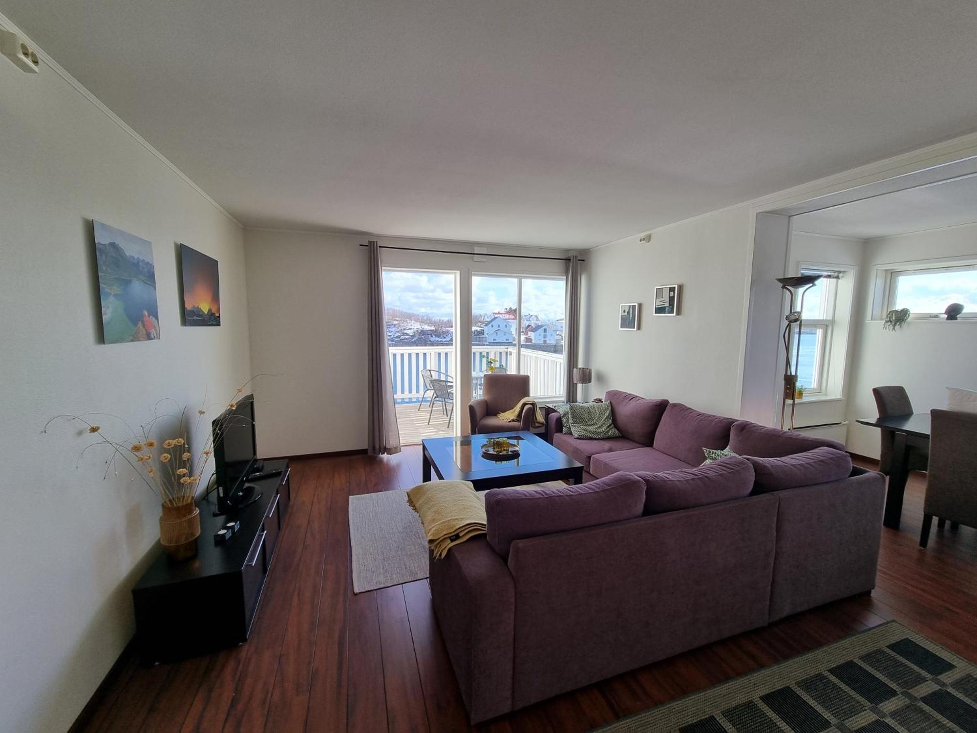 Apartment With Fantastic Seaview In Henningsvaer. Henningsvaer